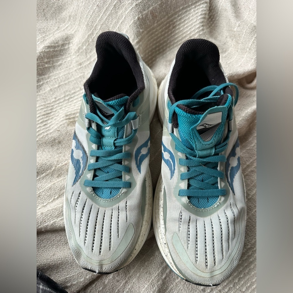 Saucony Women's Teal and Gray Athletic Shoes - Picture 6 of 8